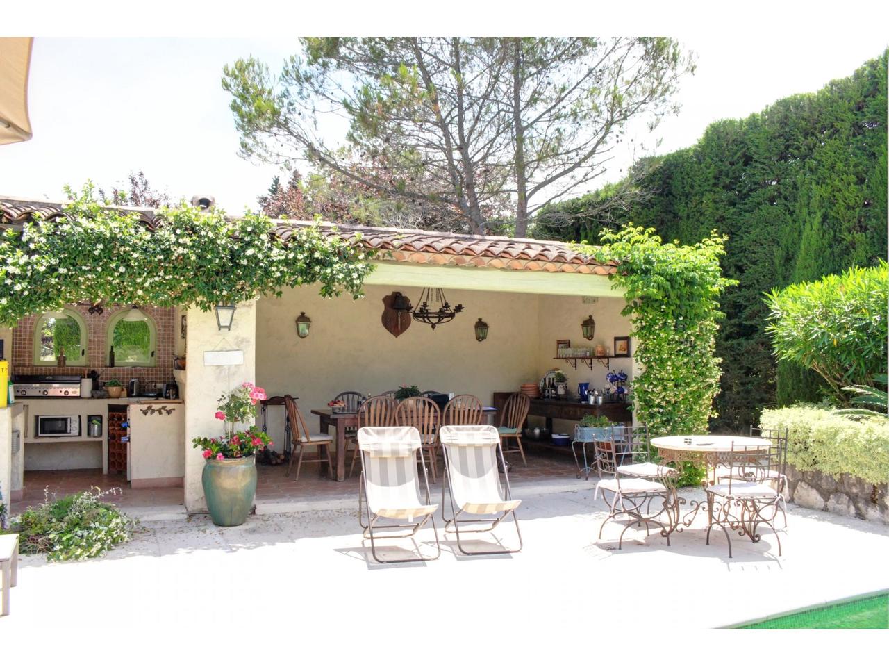 Picture-1046327-6 (1).jpg